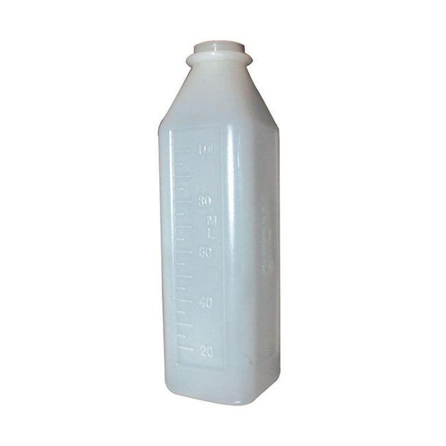 Wombaroo Plastic Feeding Bottle 120ml 1